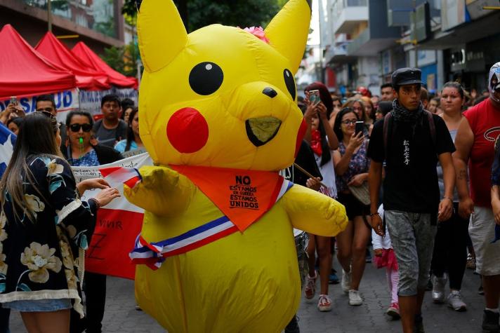 "A los que nunca soltaron la calle": El agradecimiento de Tía Pikachu tras ser electa constituyente