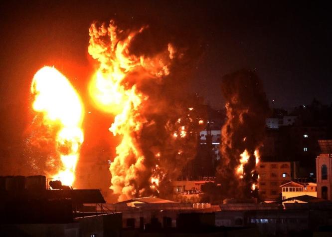 Nueva noche de bombardeos israelíes en Gaza, cerca de 200 muertos en una semana