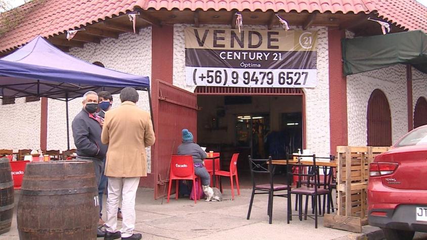 [VIDEO] Se vende popular restaurante "El Hoyo": desde la marca hasta la receta del terremoto