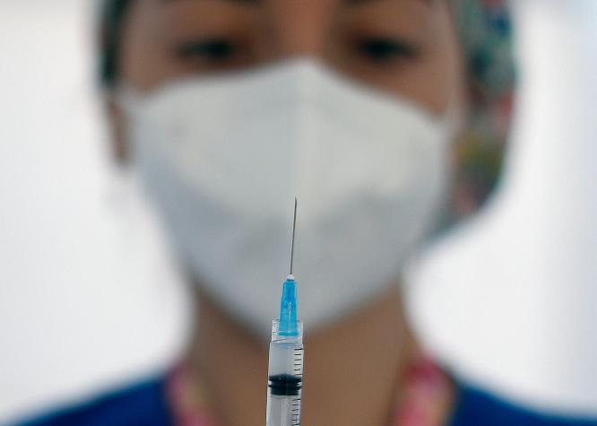 Chile vacunó al 50,2% de su población objetivo con segunda dosis contra el COVID-19