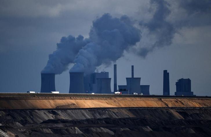 Países del G7 se comprometen a dejar de financiar centrales de carbón para finales de este año