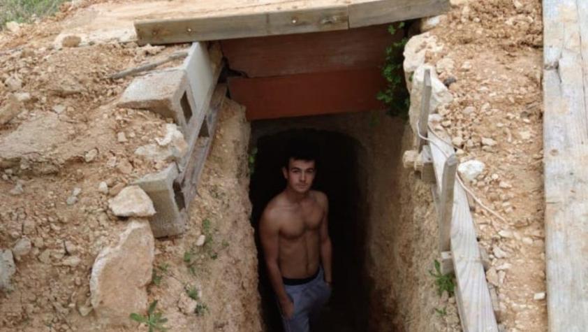 Discutió con su mamá, se enojó y se puso a cavar: Hoy tiene una cueva con wifi y calefacción