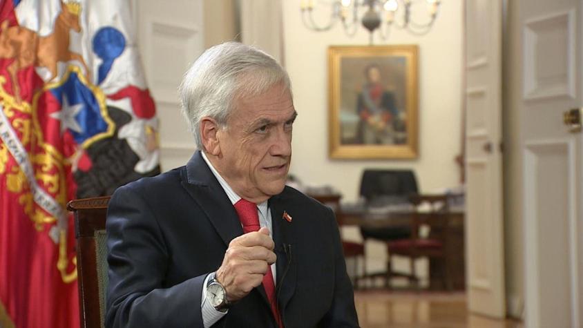 Piñera revela que "le dijeron" que Mesa Social respaldaba Pase de Movilidad y no descarta evaluarlo