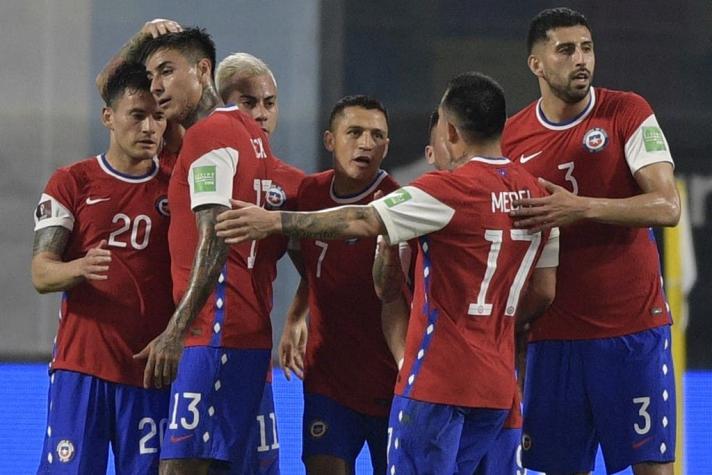 Chile logra un trabajado empate y vuelve a sumar en Argentina por Clasificatorias tras 18 años