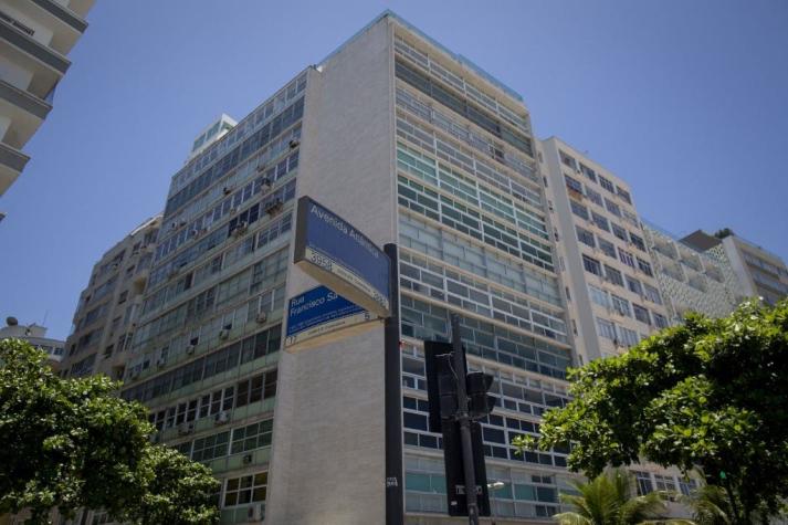 Trágico final en Brasil: Hombre salta con su hija de 6 años desde un piso 17 arrancando de Interpol