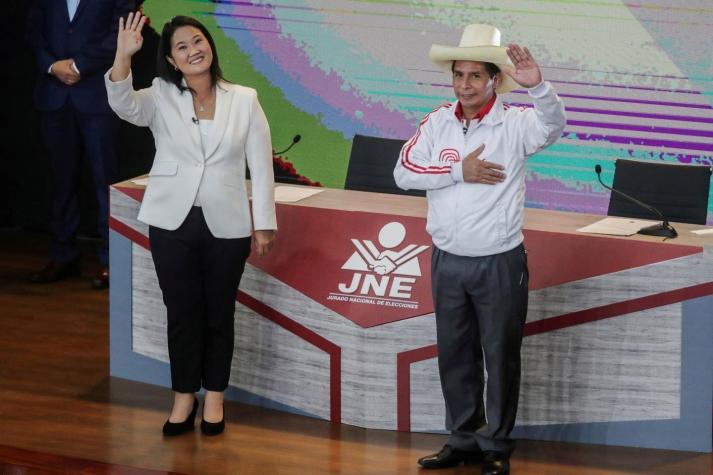 Elecciones en Perú: Keiko supera a Castillo por seis décimas en primer conteo a boca de urna