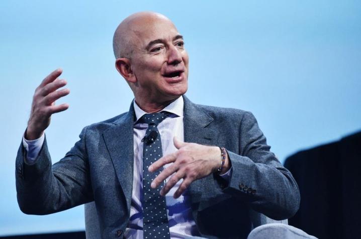 Jeff Bezos se unirá al primer viaje de turismo espacial de Blue Origin