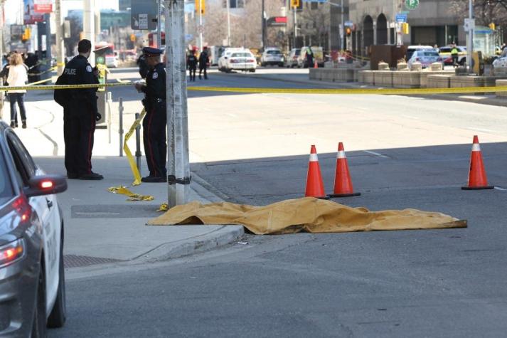 Cuatro familiares musulmanes mueren en ataque "premeditado" con una camioneta en Canadá