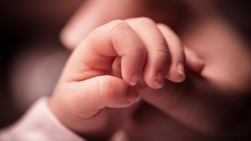 "Estoy impactada": Mujer da a luz a 10 bebés y rompe récord Guinness