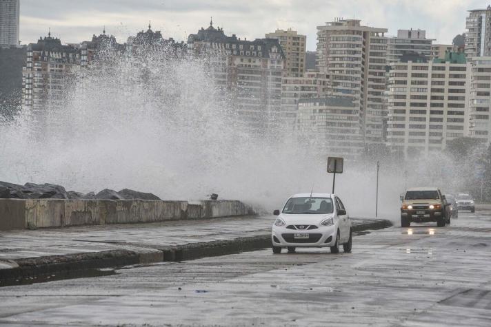 Marejadas anormales en el borde costero del país: Fenómeno se extenderá hasta el sábado
