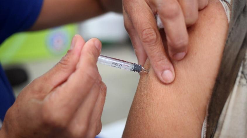 Piñera informa inicio de vacunación a menores de entre 12 y 17 años: comenzarán con niños del Sename