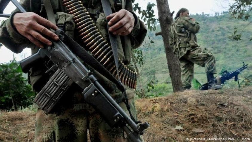 Fundaredes: disidencias de las FARC obligan a personas a desplazarse en Venezuela
