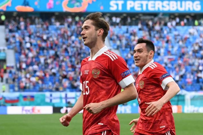 Rusia vence a Finlandia y logra su primera victoria en la Eurocopa 2020