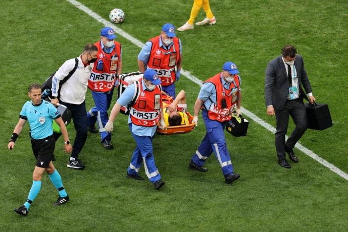 Eurocopa 2021: Jugador ruso es hospitalizado tras sufrir violenta caída en partido ante Finlandia