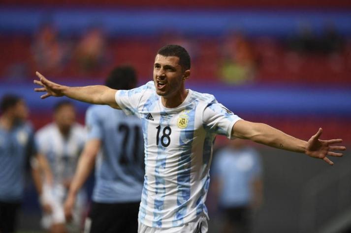 Argentina vence a Uruguay y comparte con La Roja el liderato del Grupo A de la Copa América