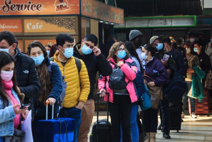 Informe epidemiológico: Siete comunas de la Región Metropolitana lideran los casos de contagios