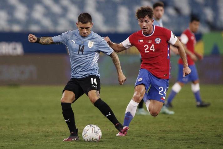 Arriagada se convirtió en el segundo jugador más joven en debutar por La Roja en partidos oficiales