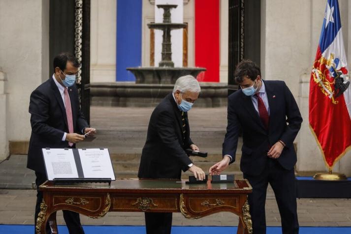 13 convencionales de La Lista del Pueblo rechazan que Piñera los convoque a la primera sesión