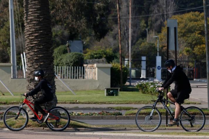 Lanzan seguro para auto que incluye cobertura para traslados en bicicletas, scooter y motos