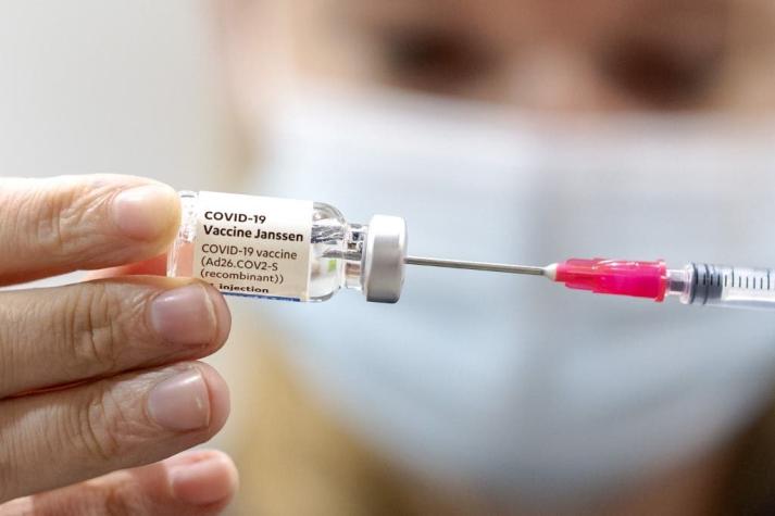 Más de 2 mil personas estafadas en India con vacunas falsas contra el COVID-19