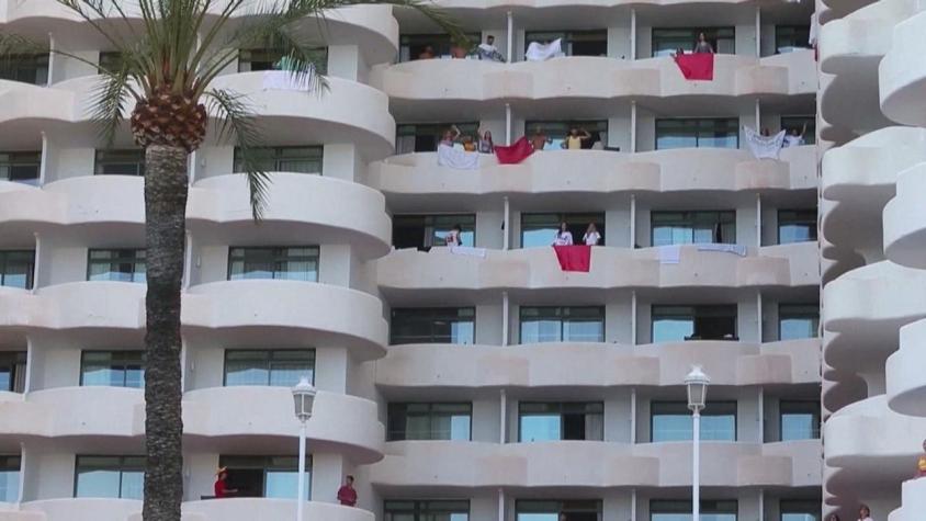 [VIDEO] "Macrobrote": Escandaloso confinamiento de 200 estudiantes en hotel de Mallorca