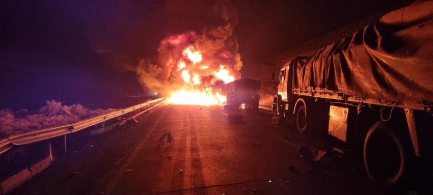 [VIDEO y FOTOS] Choque múltiple de camiones en paso Los Libertadores deja un conductor fallecido