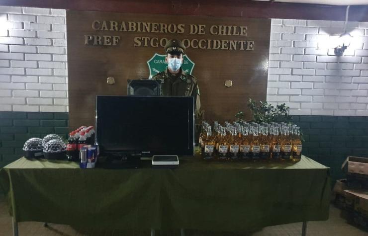 26 detenidos tras fiesta clandestina en Cerro Navia