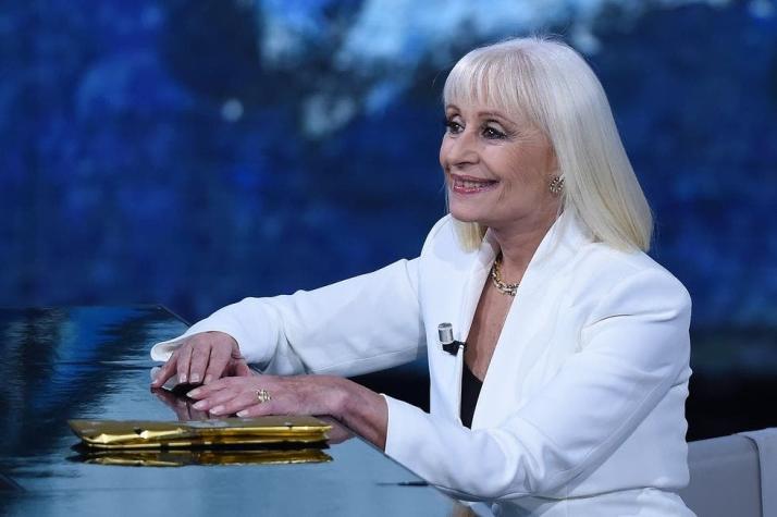 Muere la famosa cantante italiana Raffaella Carrá a sus 78 años