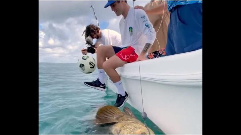 Christian Pulisic del Chelsea es acusado de maltrato animal por video haciendo trucos sobre un pez