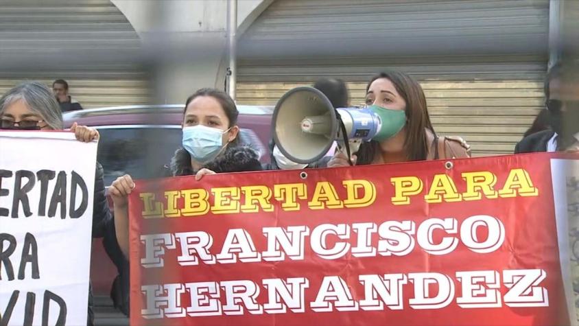 [VIDEO] Polémica por indulto divide a los constituyentes