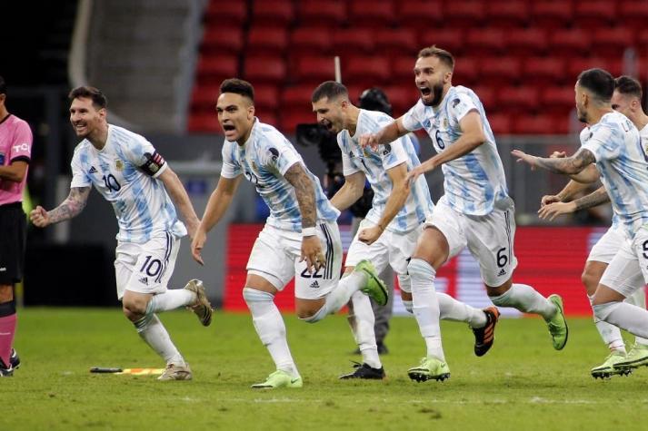 "¡Baila ahora!": La eufórica reacción de Messi contra Mina en los penales entre Argentina y Colombia