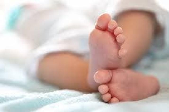 Bebé de dos meses muere en Panguipulli mientras sus padres dormían