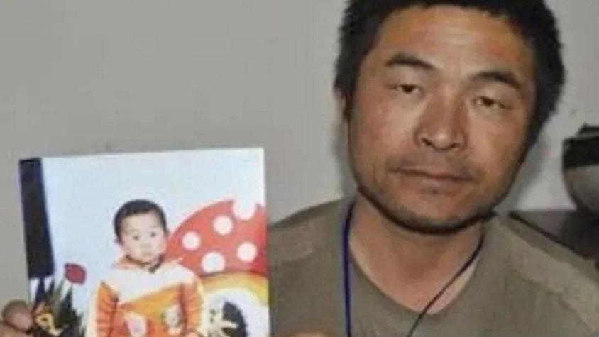 Hombre recorrió más de 500 mil kilómetros para reencontrarse con su hijo secuestrado hace 24 años