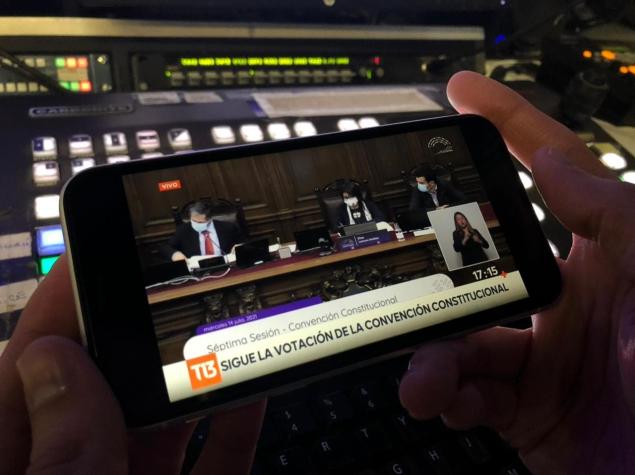 Lo que pasa día a día en la Convención Constitucional: T13 En Vivo transmite todas las sesiones Lo que pasa día a día en la Convención Constitucional: T13 En Vivo transmite todas las sesiones