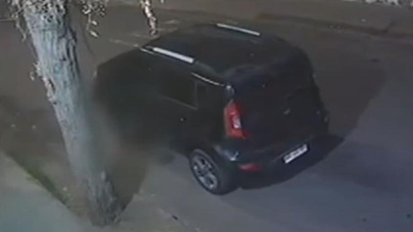 Hombre está en riesgo vital tras ser atropellado dos veces por el mismo auto en Cerrillos