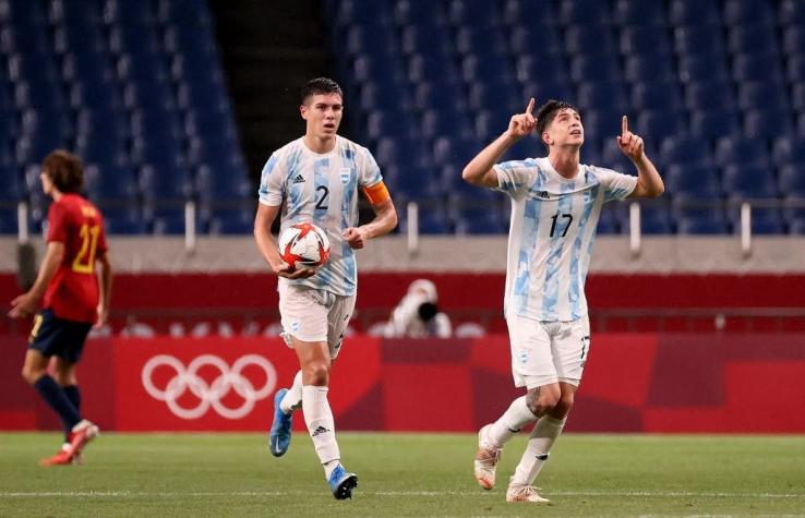 "Adiós hermanitos": La burla del brasileño Douglas Luiz tras eliminación de Argentina de Tokio 2020