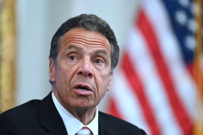 Gobernador de Nueva York Andrew Cuomo es acusado de acosar sexualmente a varias mujeres