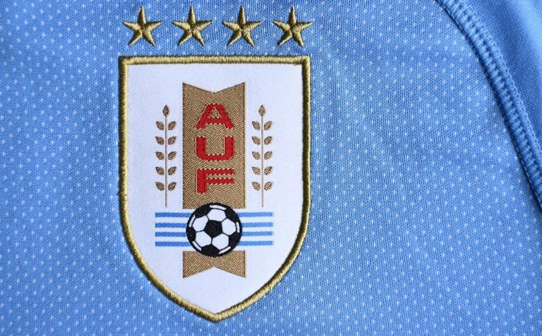 FIFA exige quitar estrellas a la camiseta de la Selección de Uruguay