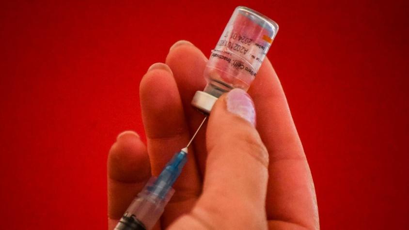 Minsal confirma "dosis de refuerzo" contra el coronavirus