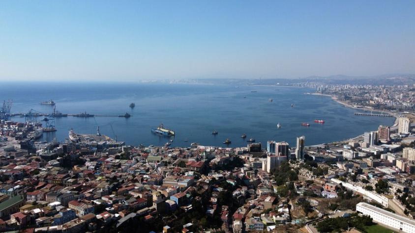 Estudio señala las tres ciudades de Chile en que podría haber tsunamis con olas de más de 30 metros