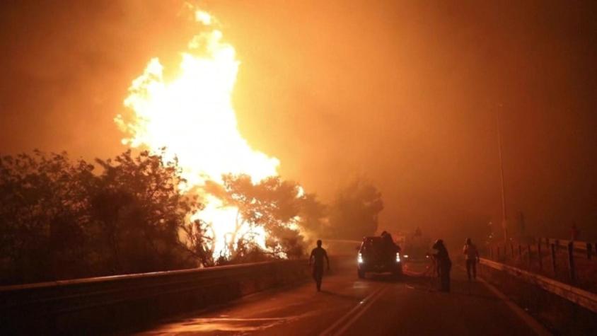 [VIDEO] Un infierno sin tregua: Incendios sin control en Grecia y Turquía en medio de ola de calor