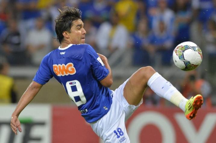 Moreno Martins no llega a Colo Colo y en Brasil apuntan al real motivo por el que sigue en Cruzeiro