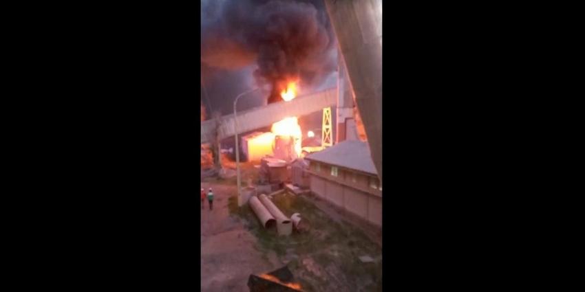 Incendio se registra en Planta de Cementos Biobío en Talcahuano