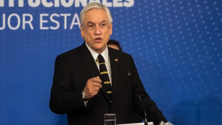 Piñera compromete ayuda a "unas 10 familias" que buscan salir de Afganistán