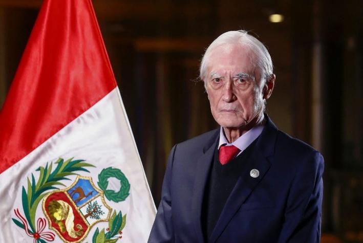 Renuncia el nuevo Canciller de Perú a solo 19 días de haber asumido