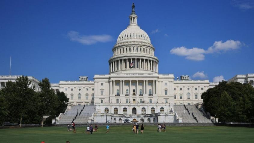 Policía de Washington inicia procedimiento por "amenaza de bomba activa" cerca del Capitolio