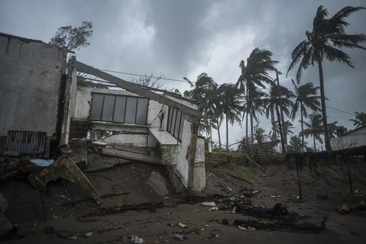 Grace deja al menos 8 muertos tras entrar a México como huracán antes de debilitarse