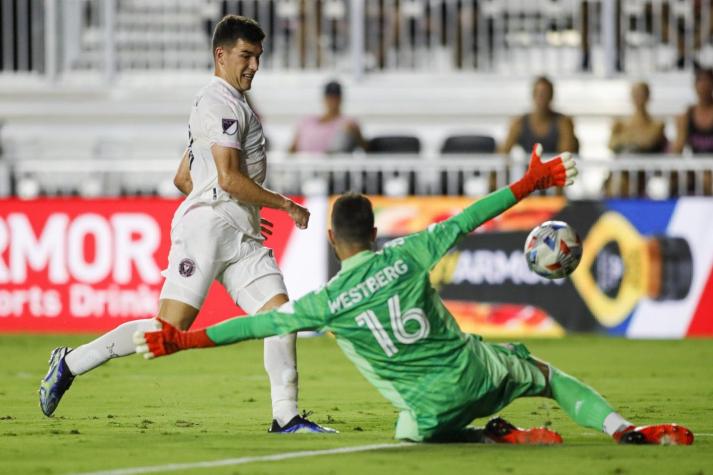 Robbie Robinson, el "nuevo Ben Brereton" que podría llegar La Roja y que anotó este fin de semana