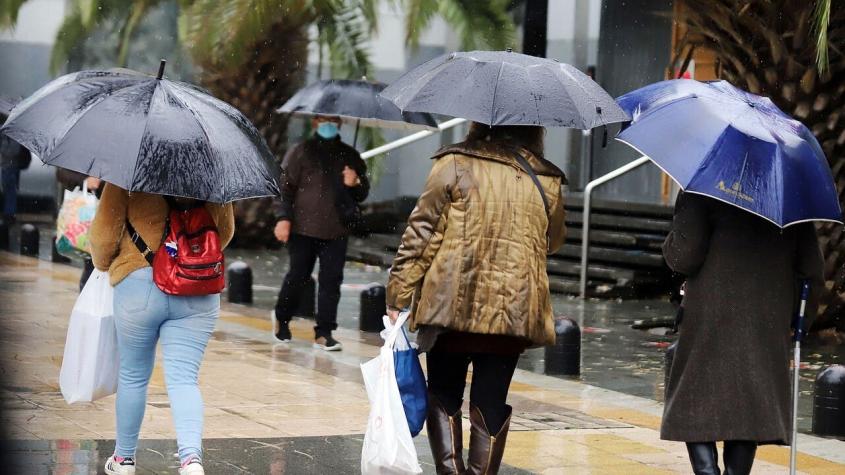 Lluvia en la región Metropolitana: pronostican nuevas precipitaciones para este lunes y martes