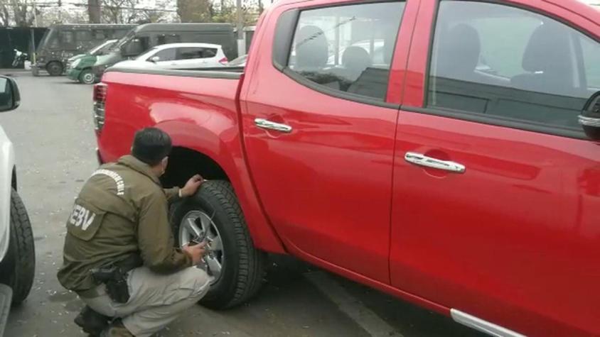 [VIDEO] Ingresaron dos veces a automotora: Así se robaron 11 camionetas en Pudahuel